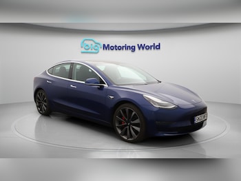 Used Tesla Model 3 2020 for sale - 76200954: Photo 2