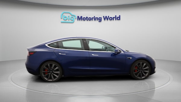 Used Tesla Model 3 2020 for sale - 76200954: Photo 9