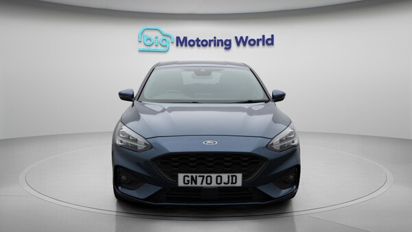 Used Ford Focus 2020 for sale - 76247614: Photo 3