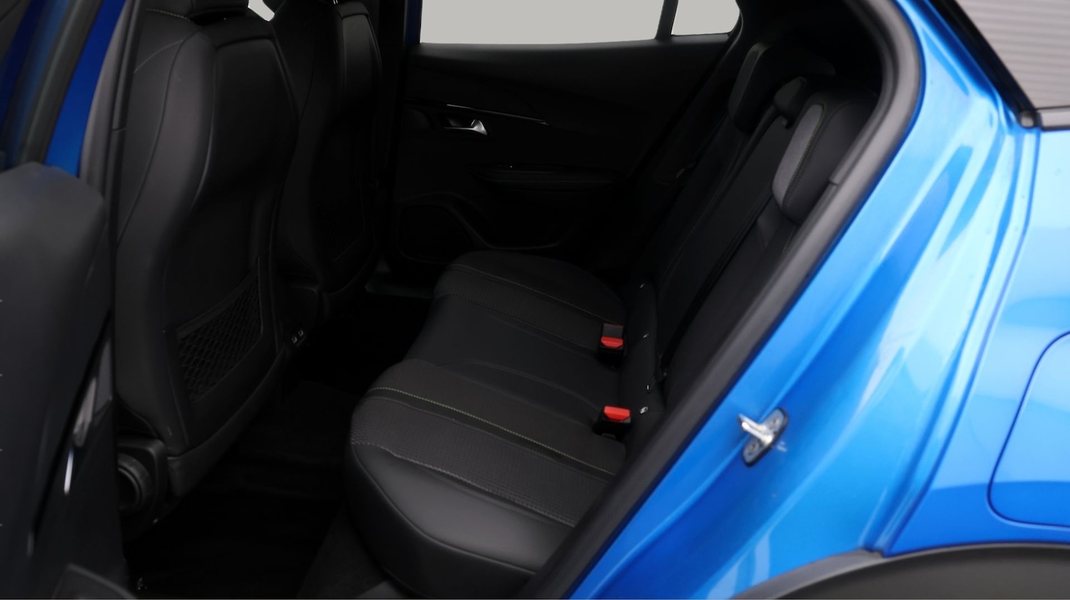 Used Peugeot 2008 2023 for sale - 77522235: Photo 16