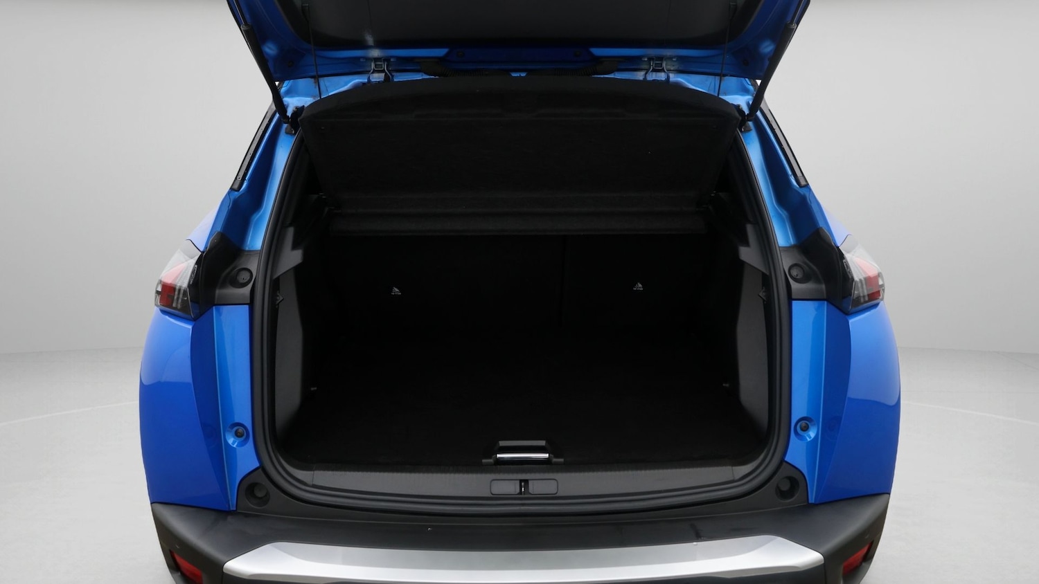 Used Peugeot 2008 2023 for sale - 77522235: Photo 17