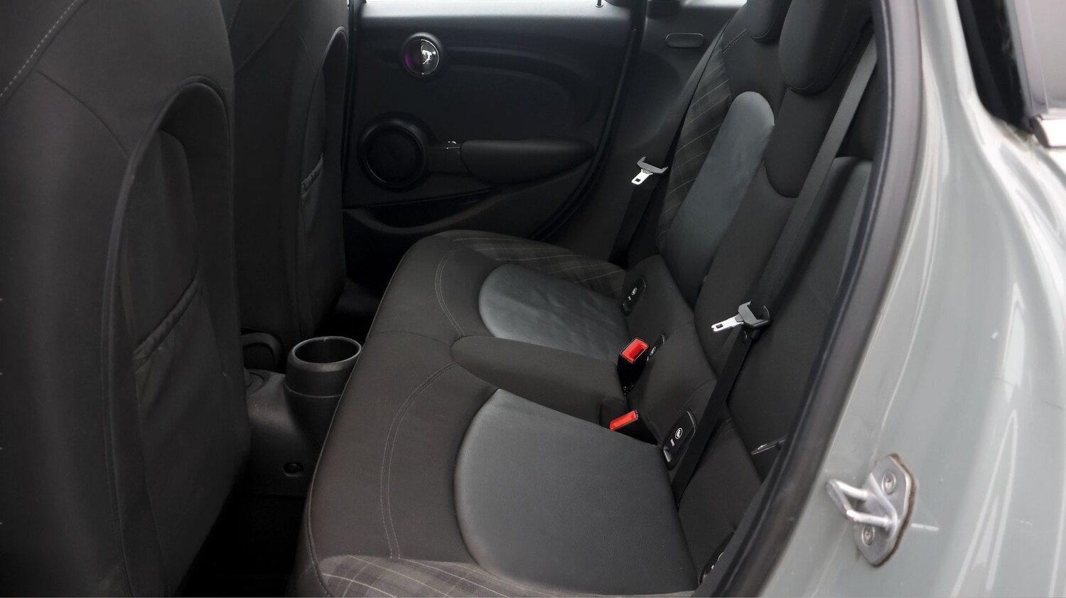 Used MINI Hatch 2018 for sale - 77136345: Photo 16