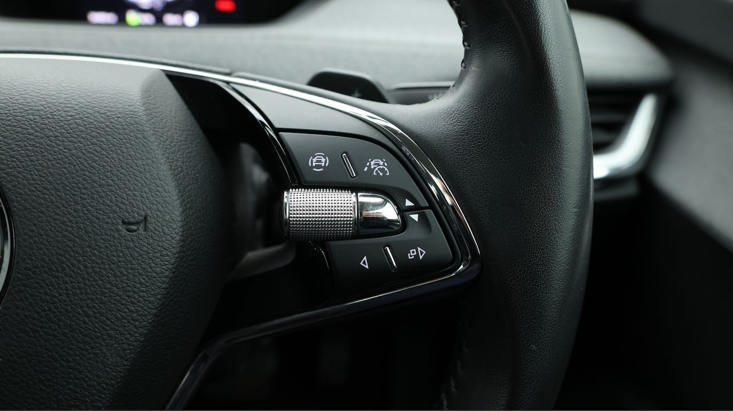 Used Skoda Enyaq 2021 for sale - 77128975: Photo 23