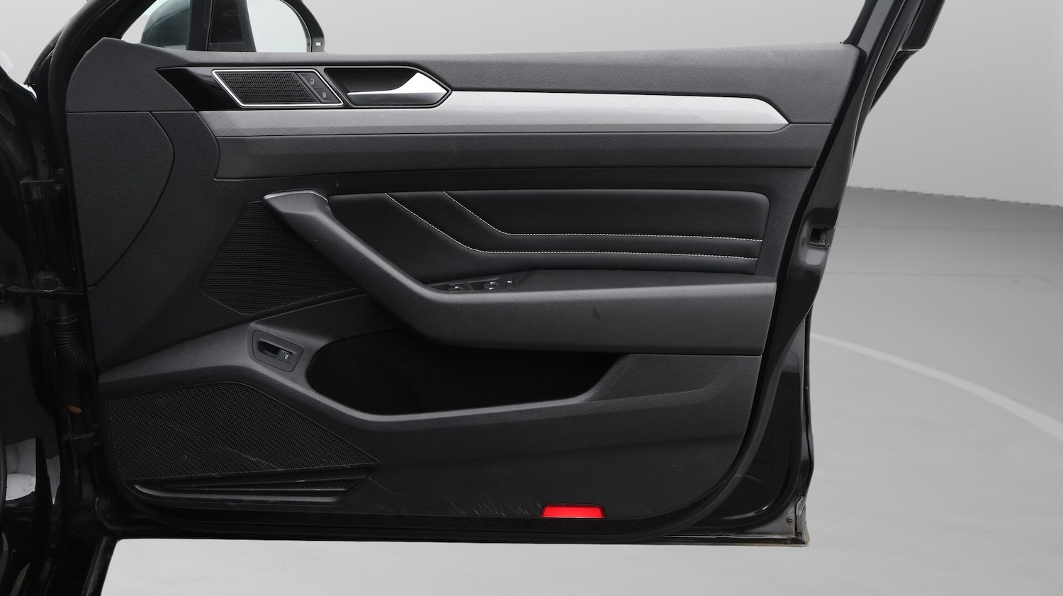 Used Volkswagen Passat 2020 for sale - 76562314: Photo 16