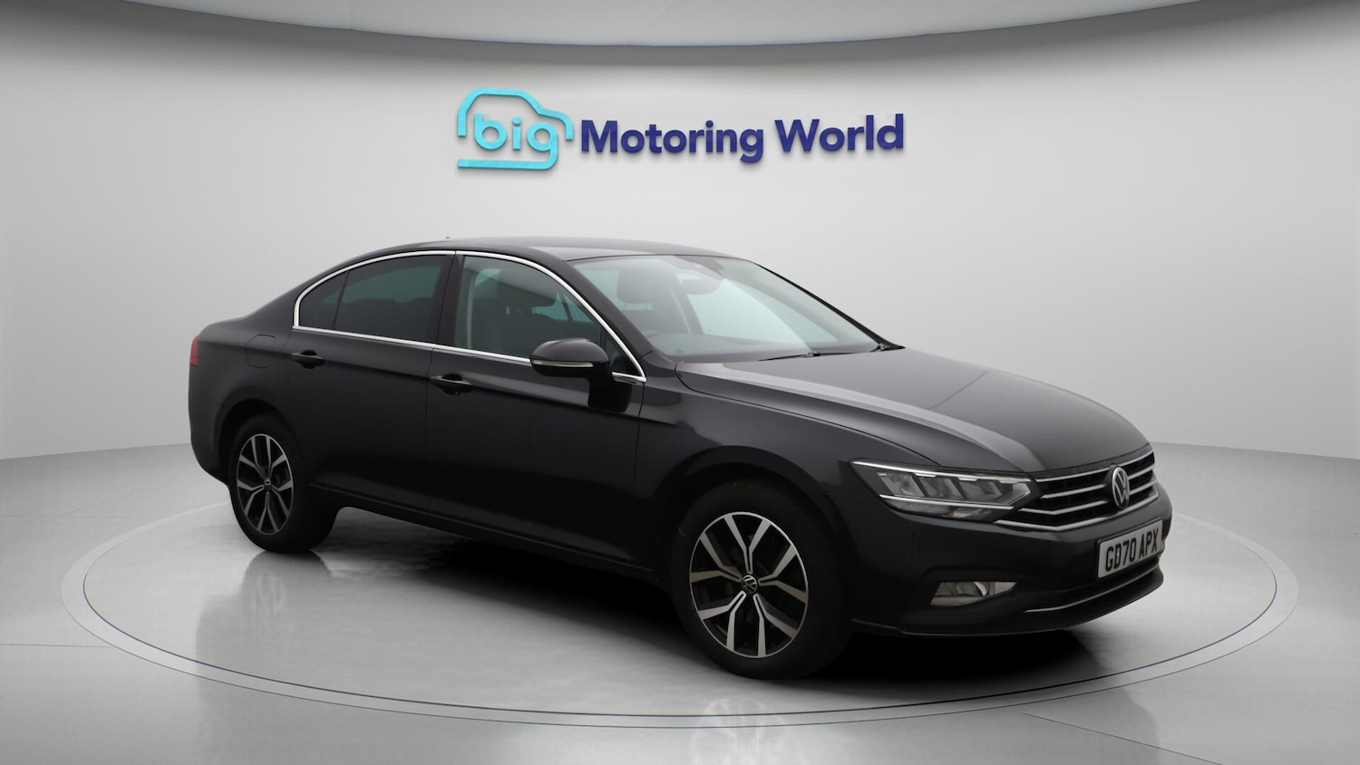 Used Volkswagen Passat 2020 for sale - 76562314: Photo 2
