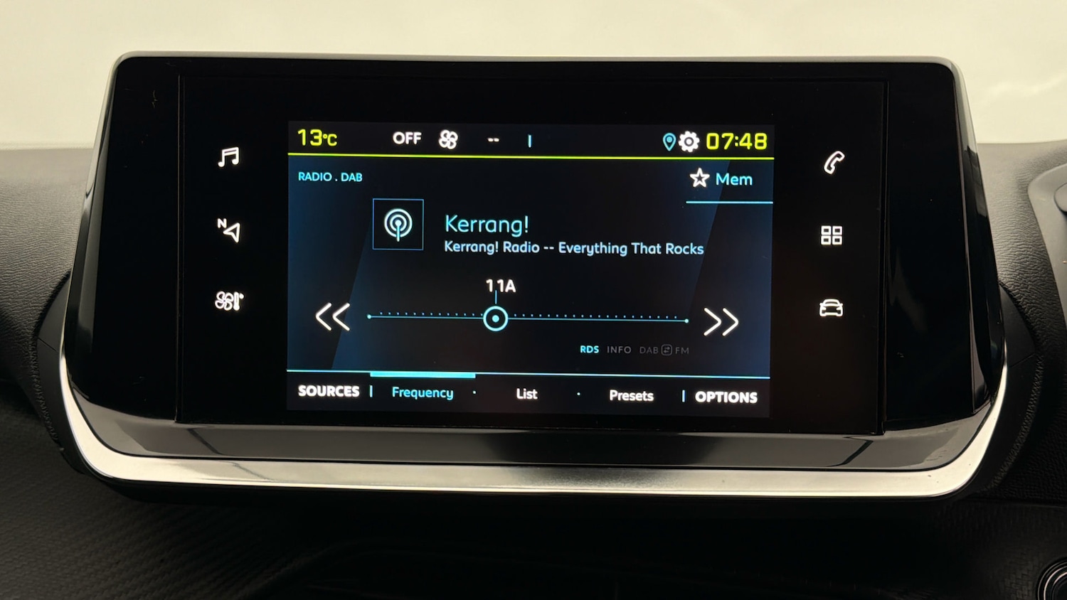 Used Peugeot 2008 2022 for sale - 77945345: Photo 10