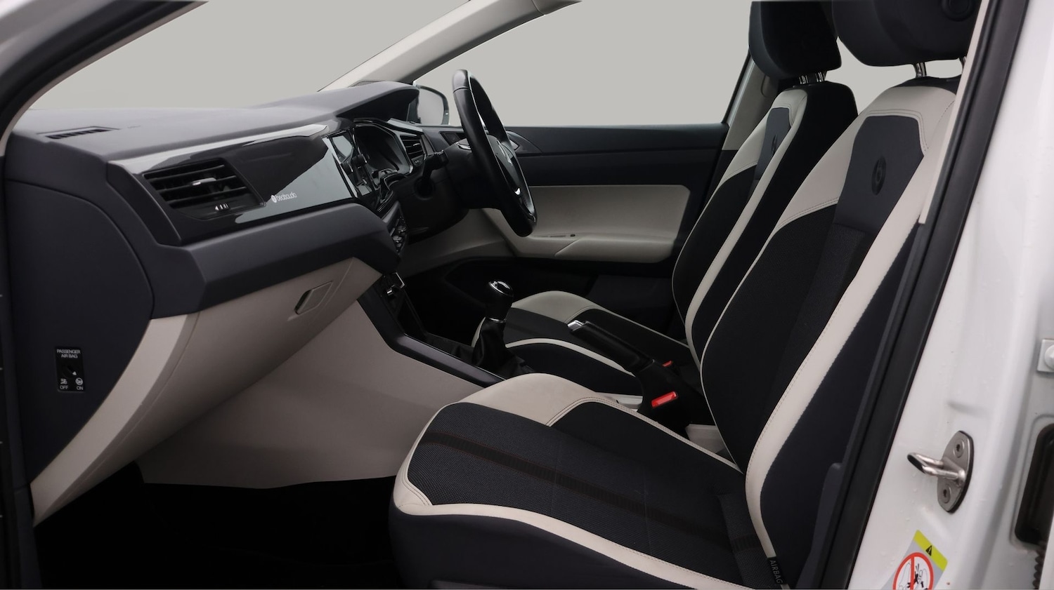 Used Volkswagen Polo 2021 for sale - 78040649: Photo 14