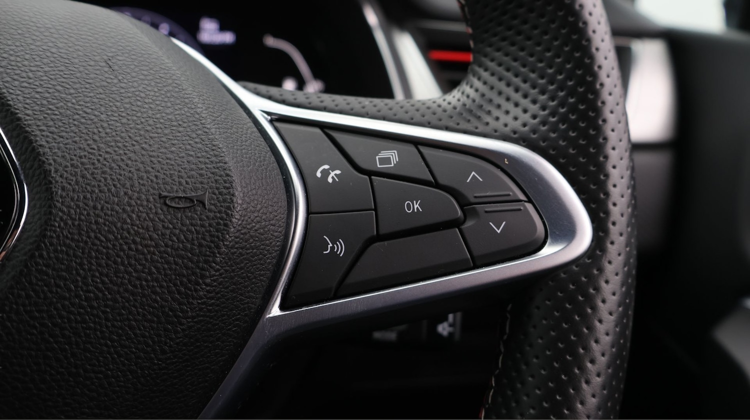 Used Renault Captur 2022 for sale - 77759199: Photo 23