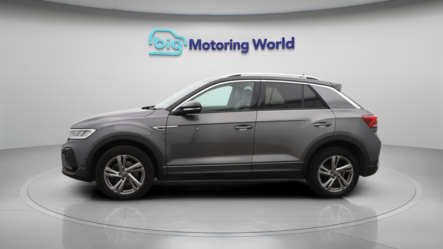 Used Volkswagen T-Roc 2024 for sale - 76735429: Photo 5