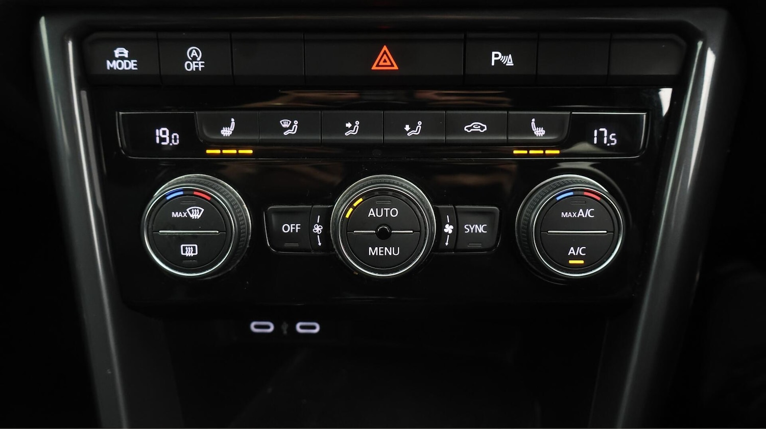 Used Volkswagen T-Roc 2020 for sale - 76512661: Photo 13