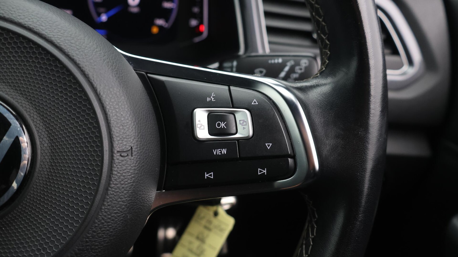 Used Volkswagen T-Roc 2020 for sale - 76512661: Photo 25