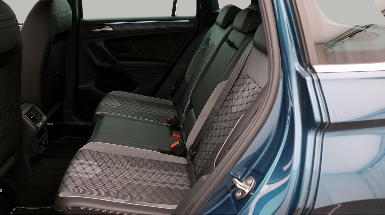 Used Volkswagen Tiguan 2024 for sale - 77271452: Photo 16