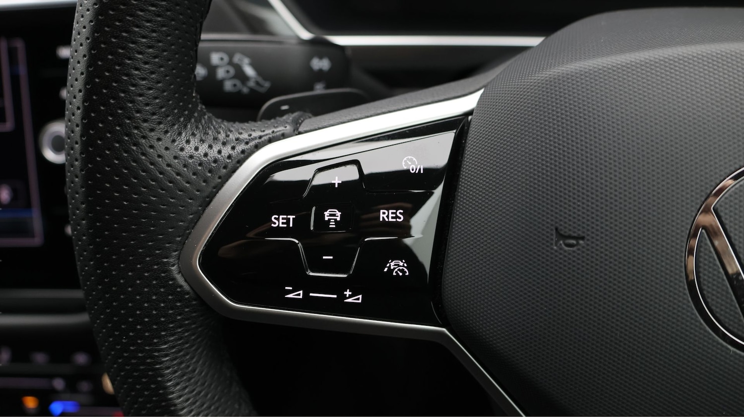 Used Volkswagen Tiguan 2024 for sale - 77271452: Photo 22