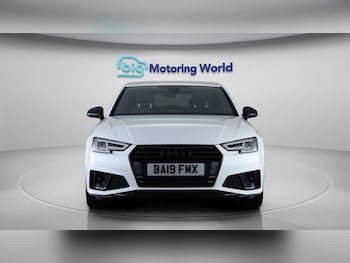 Used Audi A4 2019 for sale - 79320303: Photo