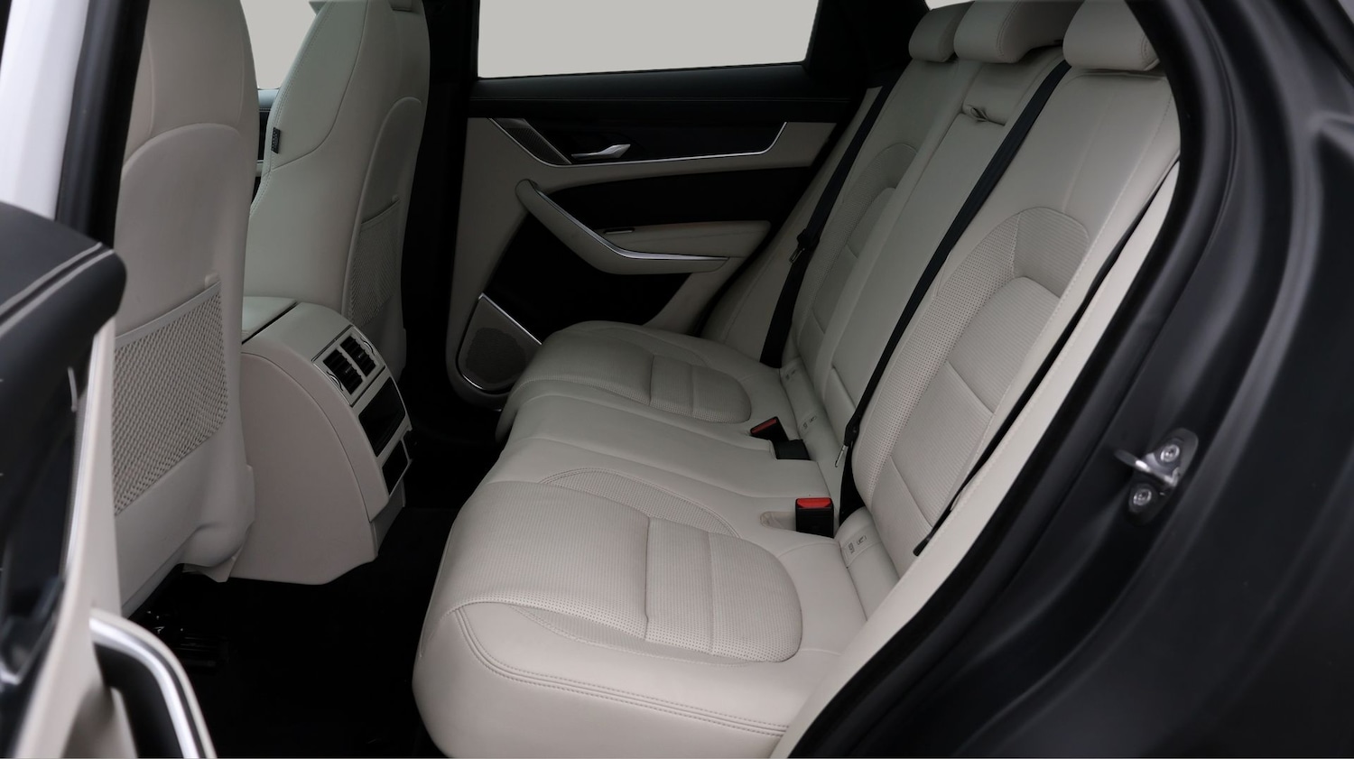 Used Jaguar F-Pace 2023 for sale - 77745271: Photo 16