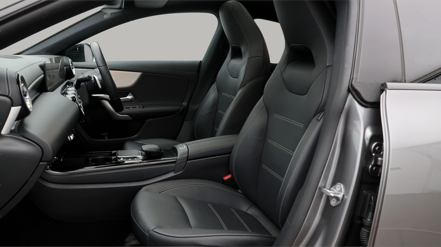 Used Mercedes-Benz CLA 2022 for sale - 77678980: Photo 14