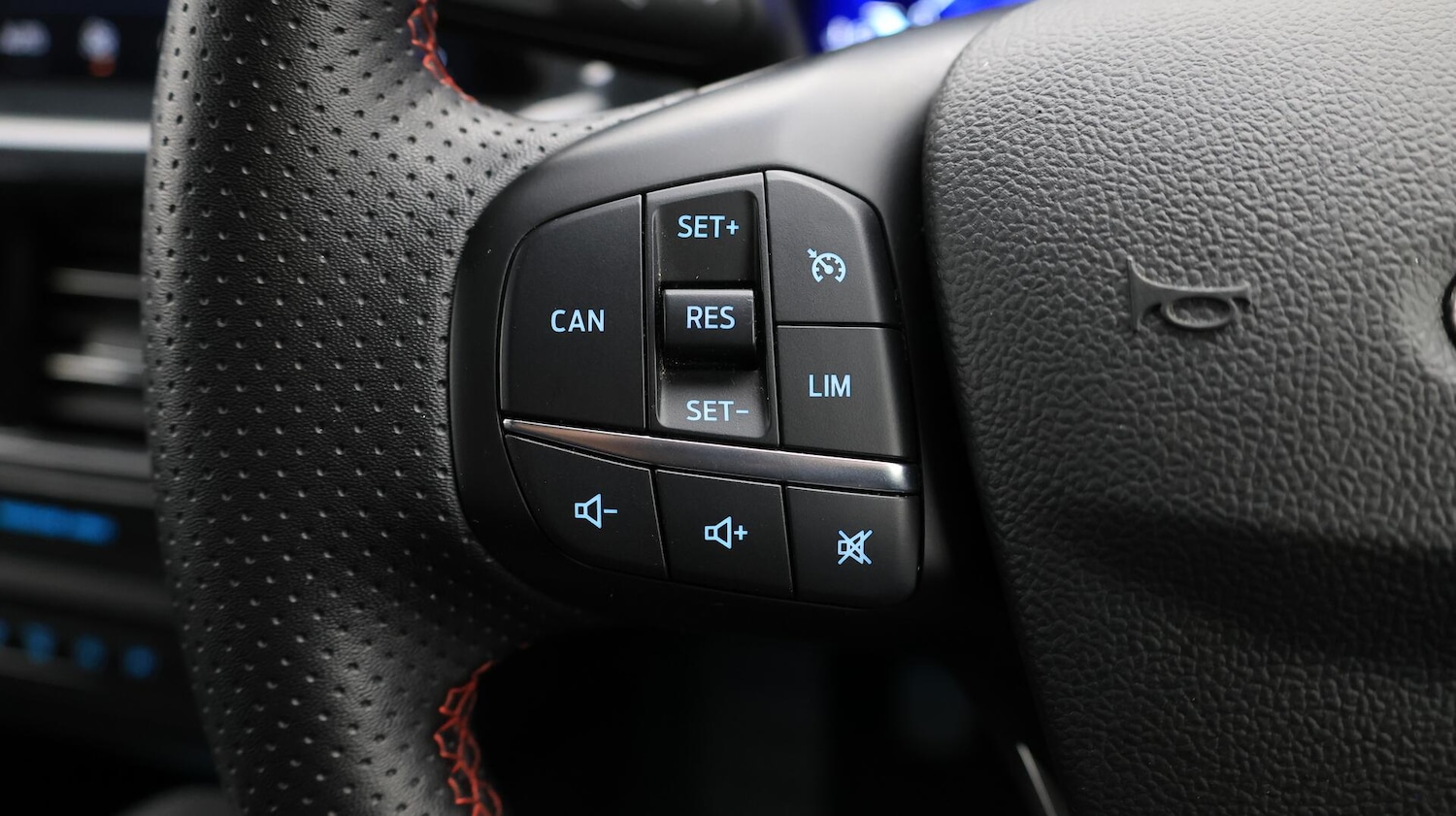 Used Ford Focus 2023 for sale - 76306780: Photo 26