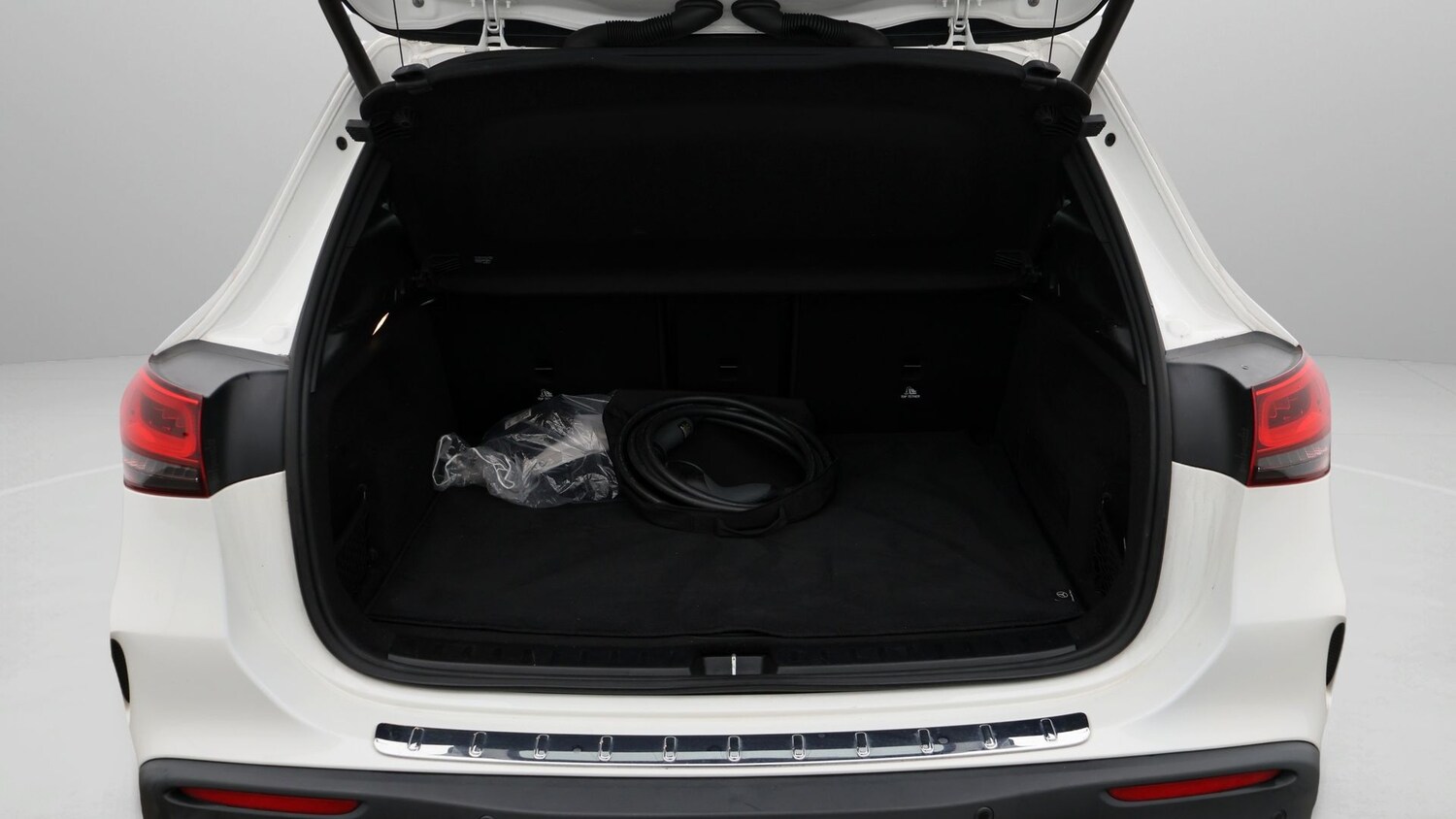 Used Mercedes-Benz EQA 2022 for sale - 77616956: Photo 17