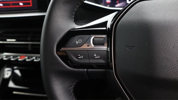 Used Peugeot 2008 2023 for sale - 76251485: Photo 23