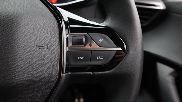 Used Peugeot 2008 2023 for sale - 76251485: Photo 24