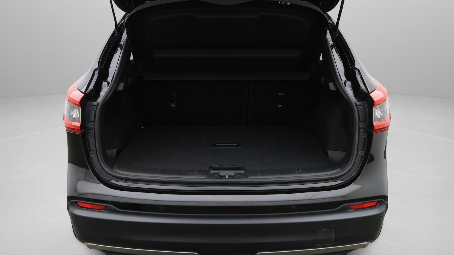 Used Nissan Qashqai 2018 for sale - 76432694: Photo 18