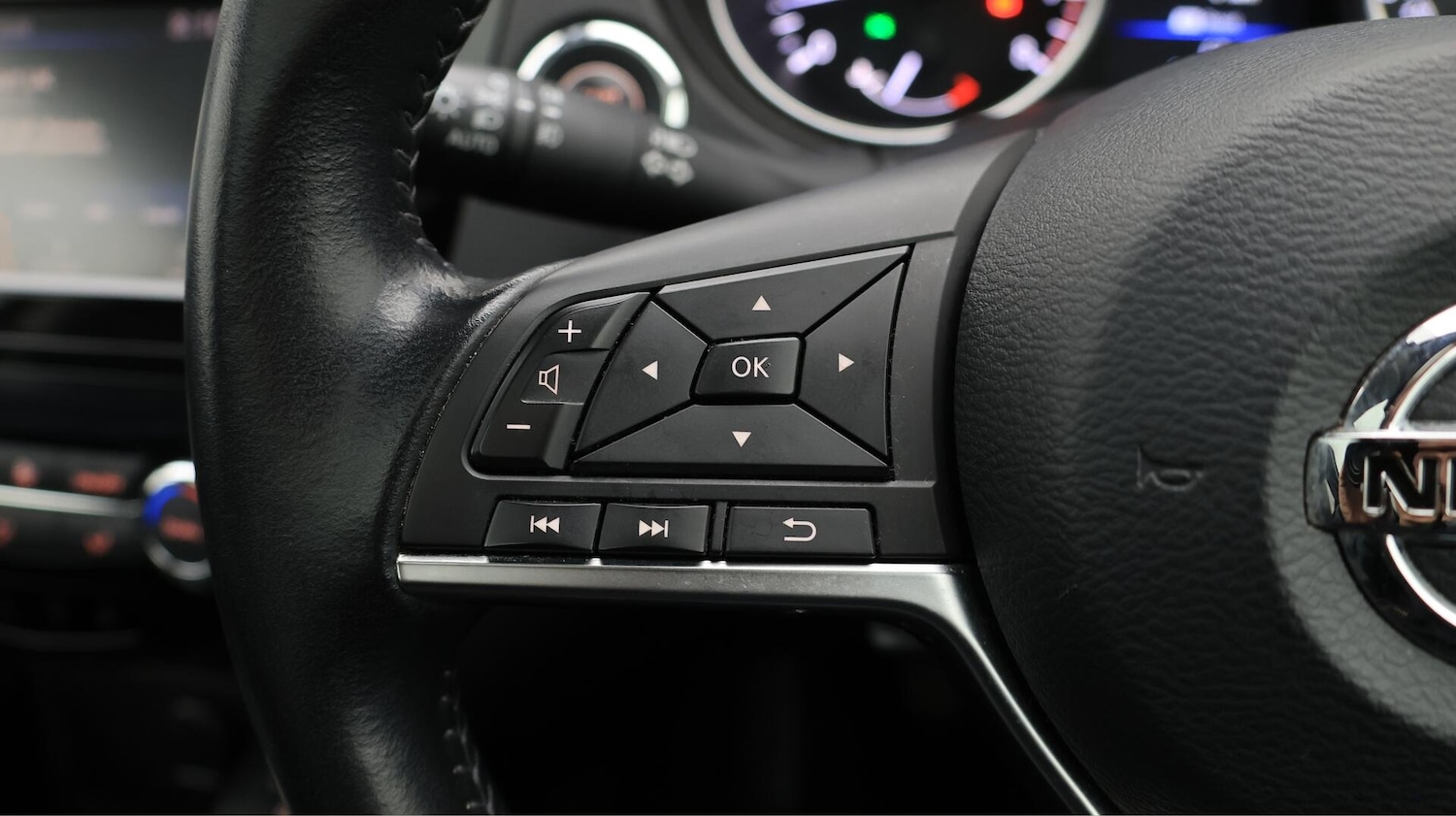 Used Nissan Qashqai 2018 for sale - 76432694: Photo 25