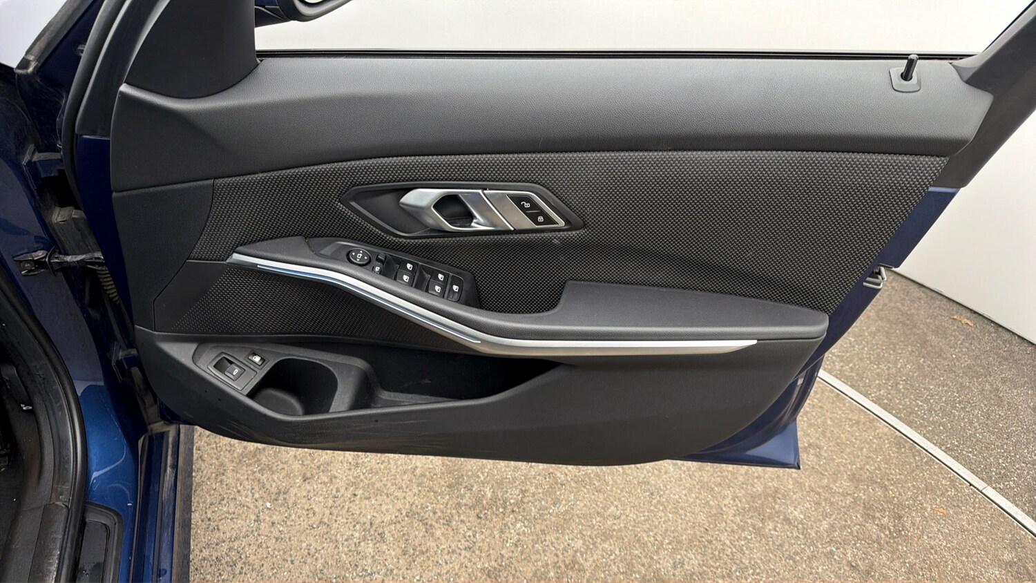 Used BMW 3 Series 2022 for sale - 77930542: Photo 14