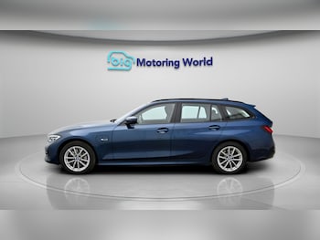 Used BMW 3 Series 2022 for sale - 77930542: Photo