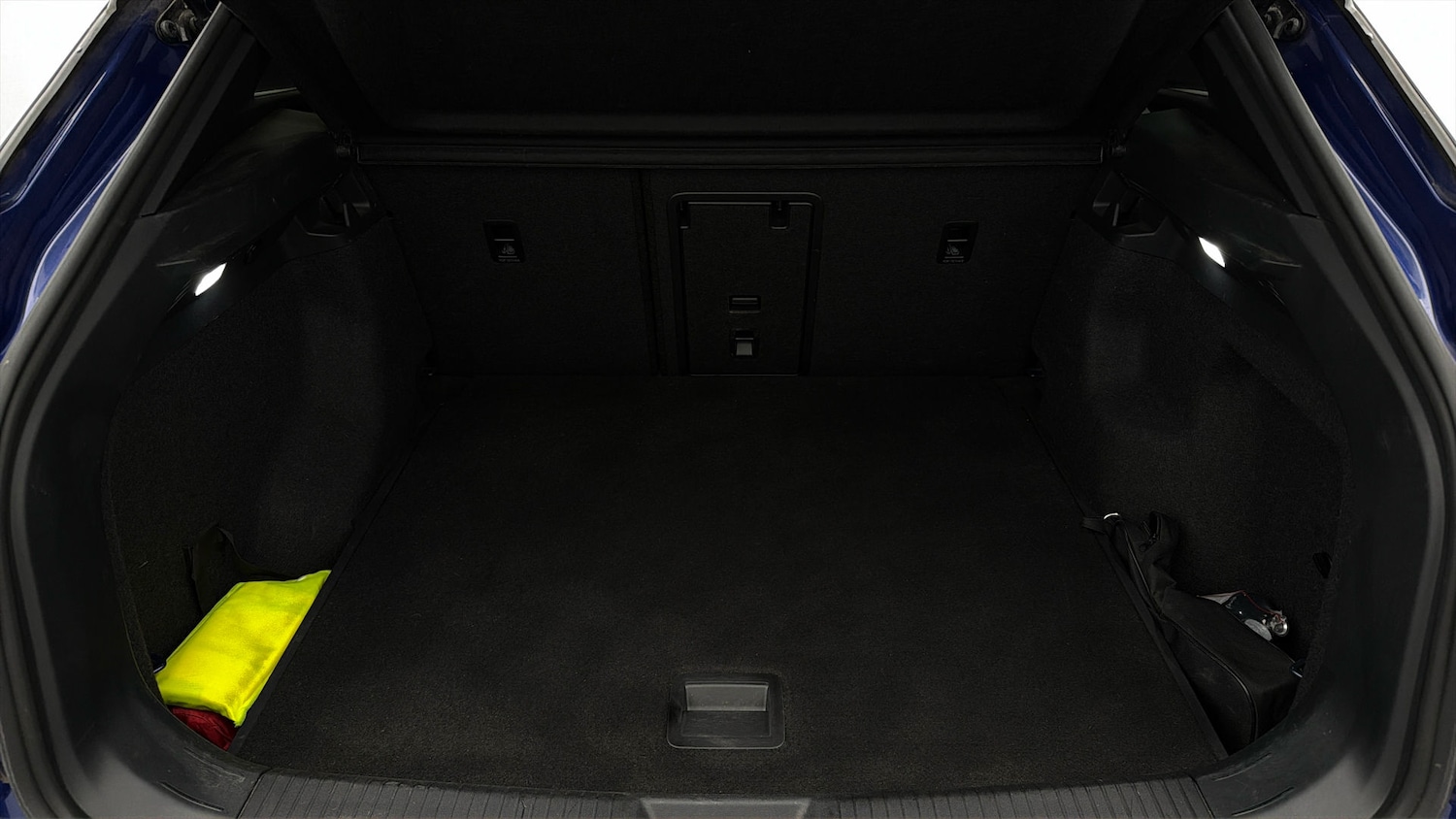 Used Volkswagen ID.4 2024 for sale - 78197412: Photo 16