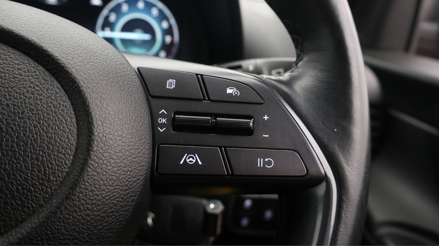 Used Hyundai BAYON 2023 for sale - 77663612: Photo 25