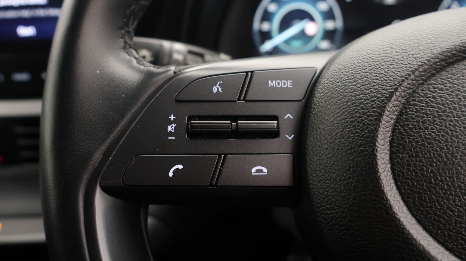 Used Hyundai BAYON 2023 for sale - 77663612: Photo 28