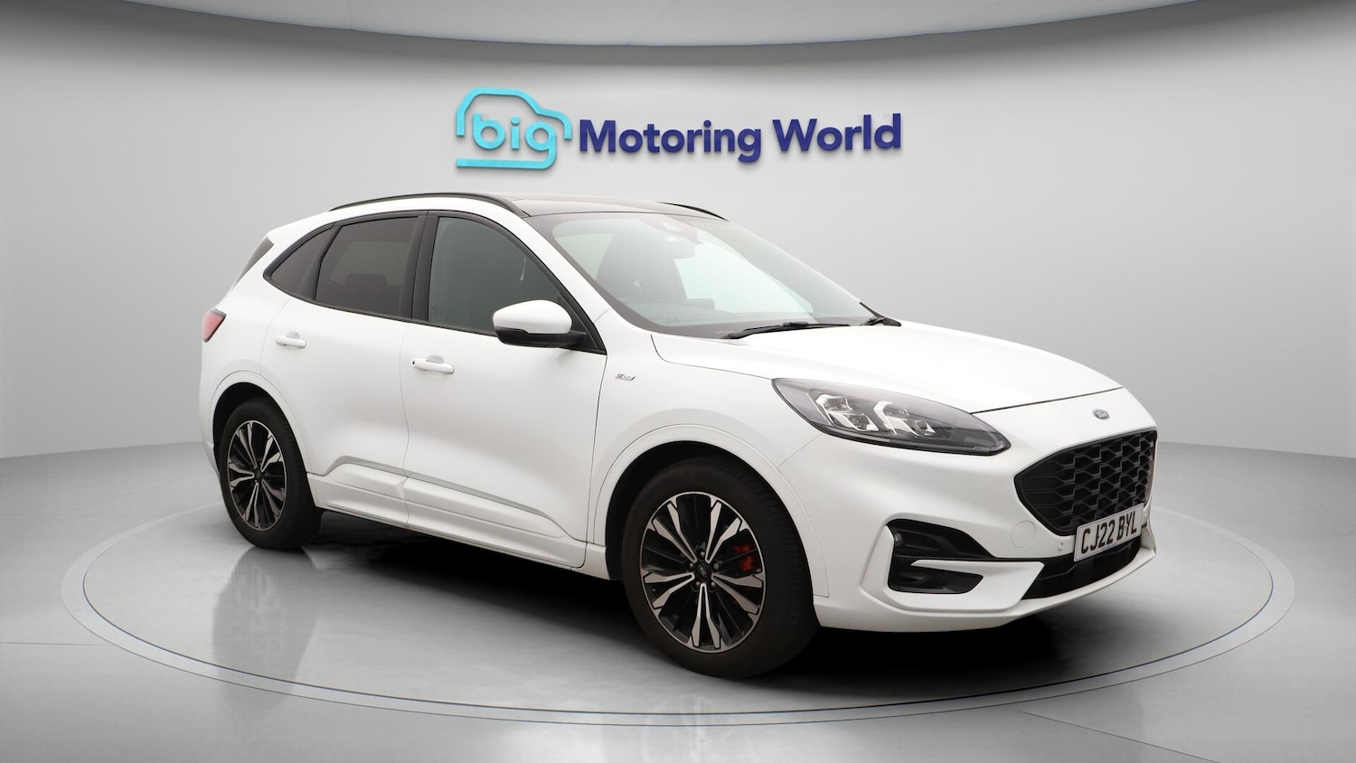 Used Ford Kuga 2022 for sale - 75965336: Photo 2