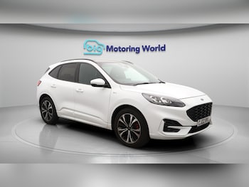 Used Ford Kuga 2022 for sale - 75965336: Photo 2