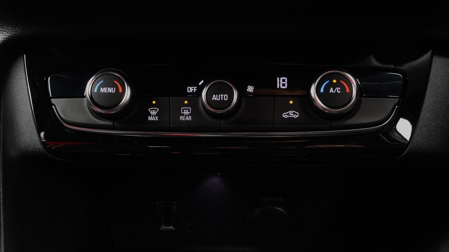 Used Vauxhall Corsa 2023 for sale - 76634227: Photo 13