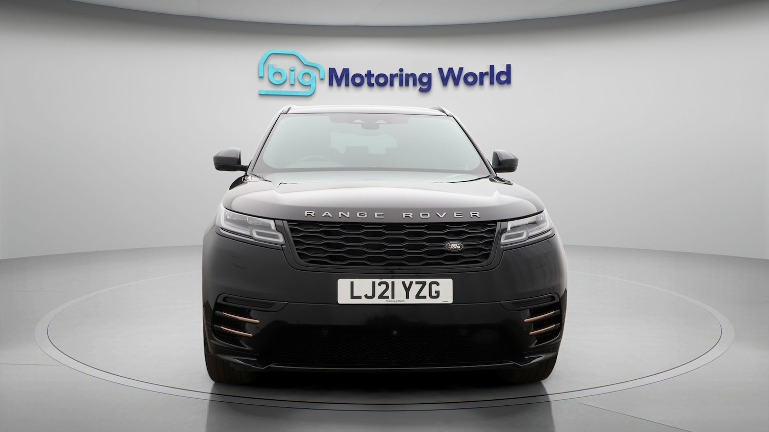 Used Land Rover Range Rover Velar 2021 for sale - 77609793: Photo 2