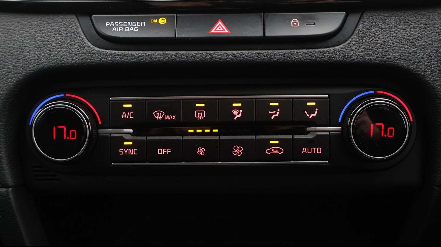 Used Kia Ceed 2023 for sale - 77677359: Photo 12