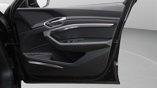 Used Audi e-tron 2021 for sale - 76215687: Photo 16