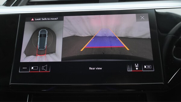 Used Audi e-tron 2021 for sale - 76215687: Photo 26