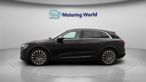 Used Audi e-tron 2021 for sale - 76215687: Photo 5