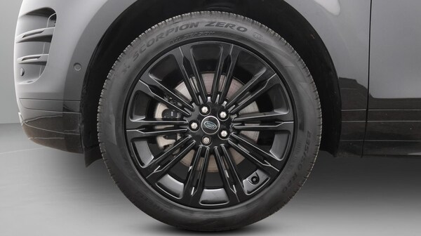 Used Land Rover Range Rover Evoque 2025 for sale - 76159249: Photo 19