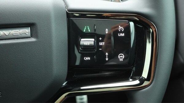 Used Land Rover Range Rover Evoque 2025 for sale - 76159249: Photo 25