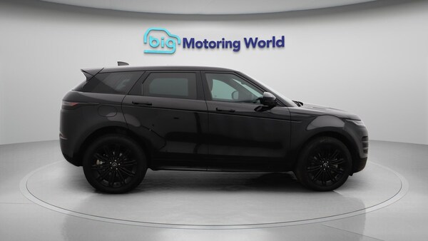 Used Land Rover Range Rover Evoque 2025 for sale - 76159249: Photo 9