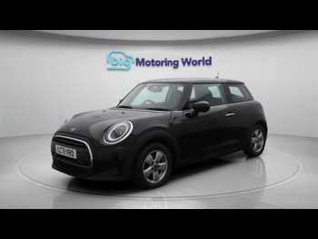 Used MINI Hatch 2021 for sale - 74700447: Photo