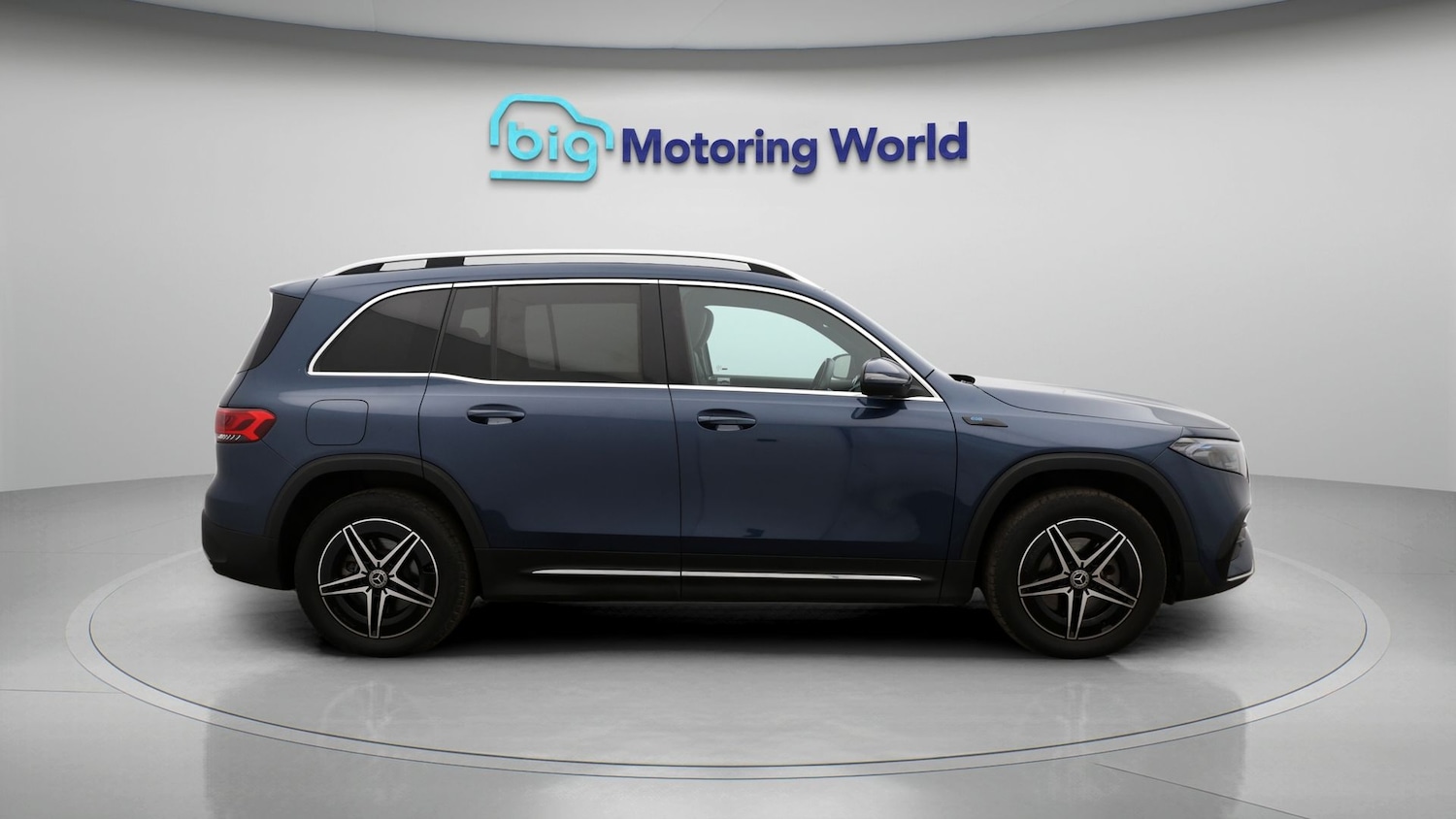 Used Mercedes-Benz EQB 2023 for sale - 77536365: Photo 8