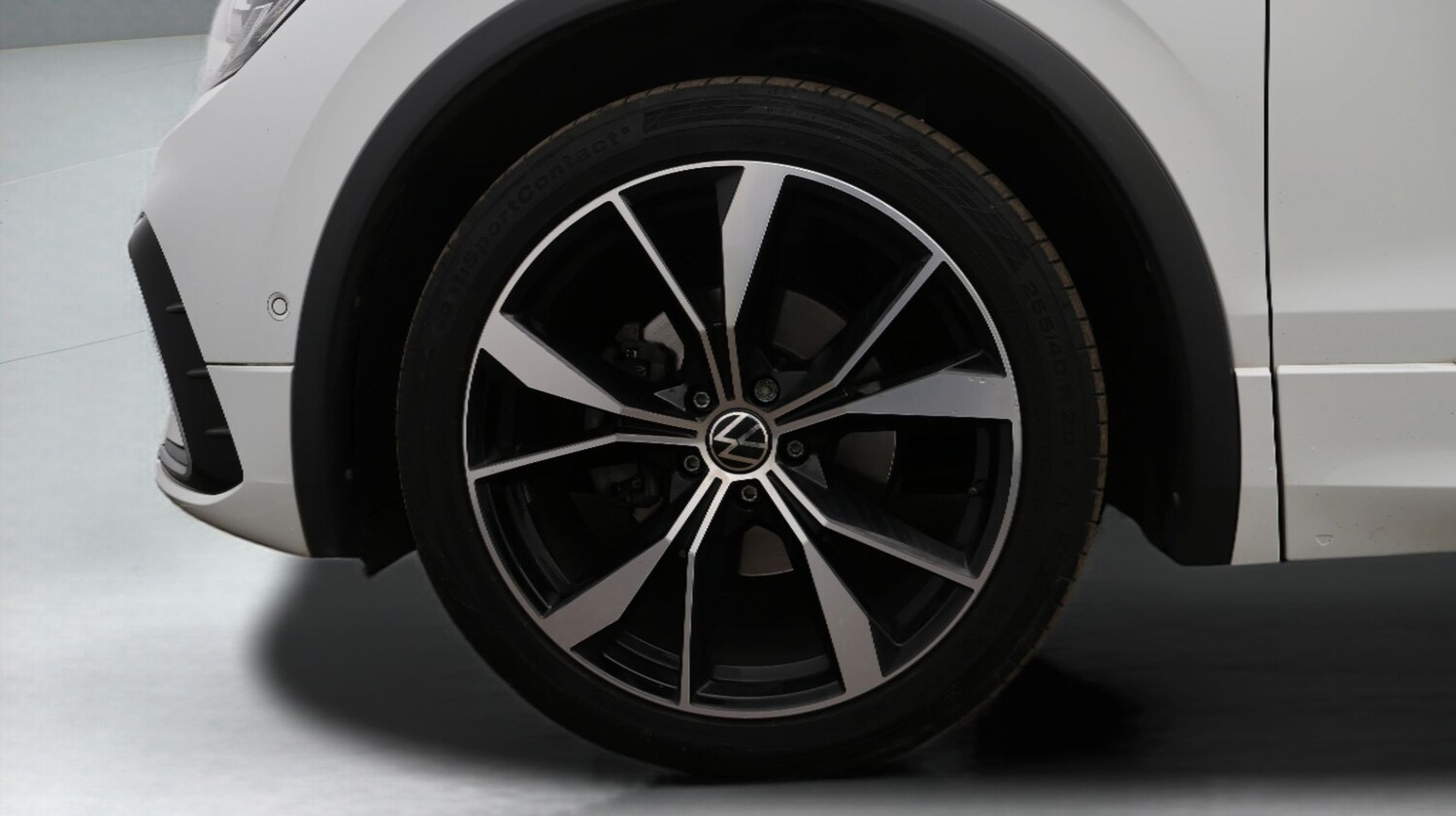 Used Volkswagen Tiguan 2023 for sale - 77813009: Photo 18