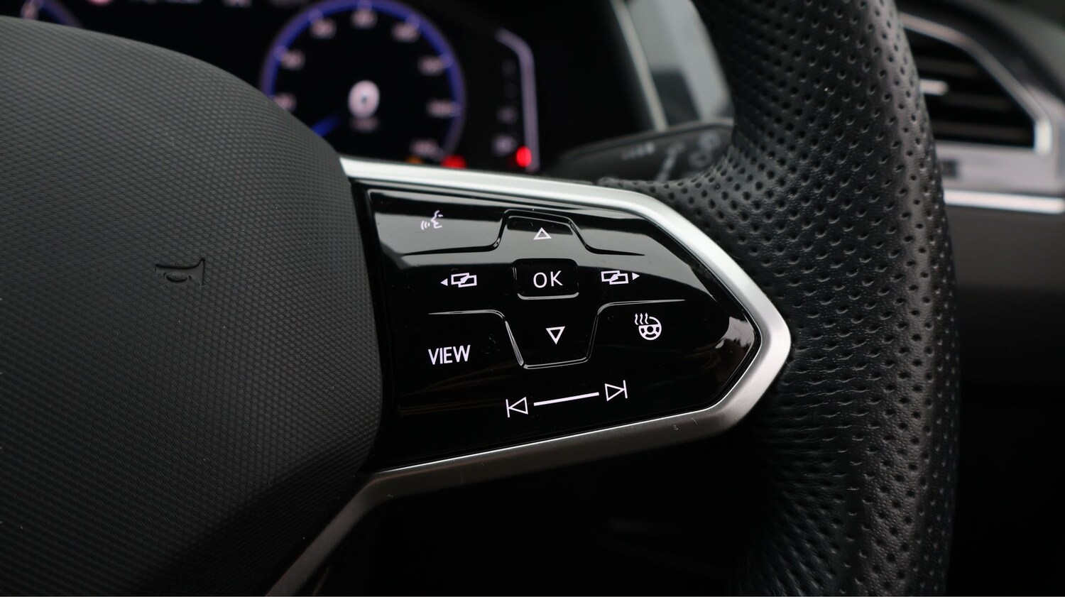 Used Volkswagen Tiguan 2023 for sale - 77813009: Photo 25