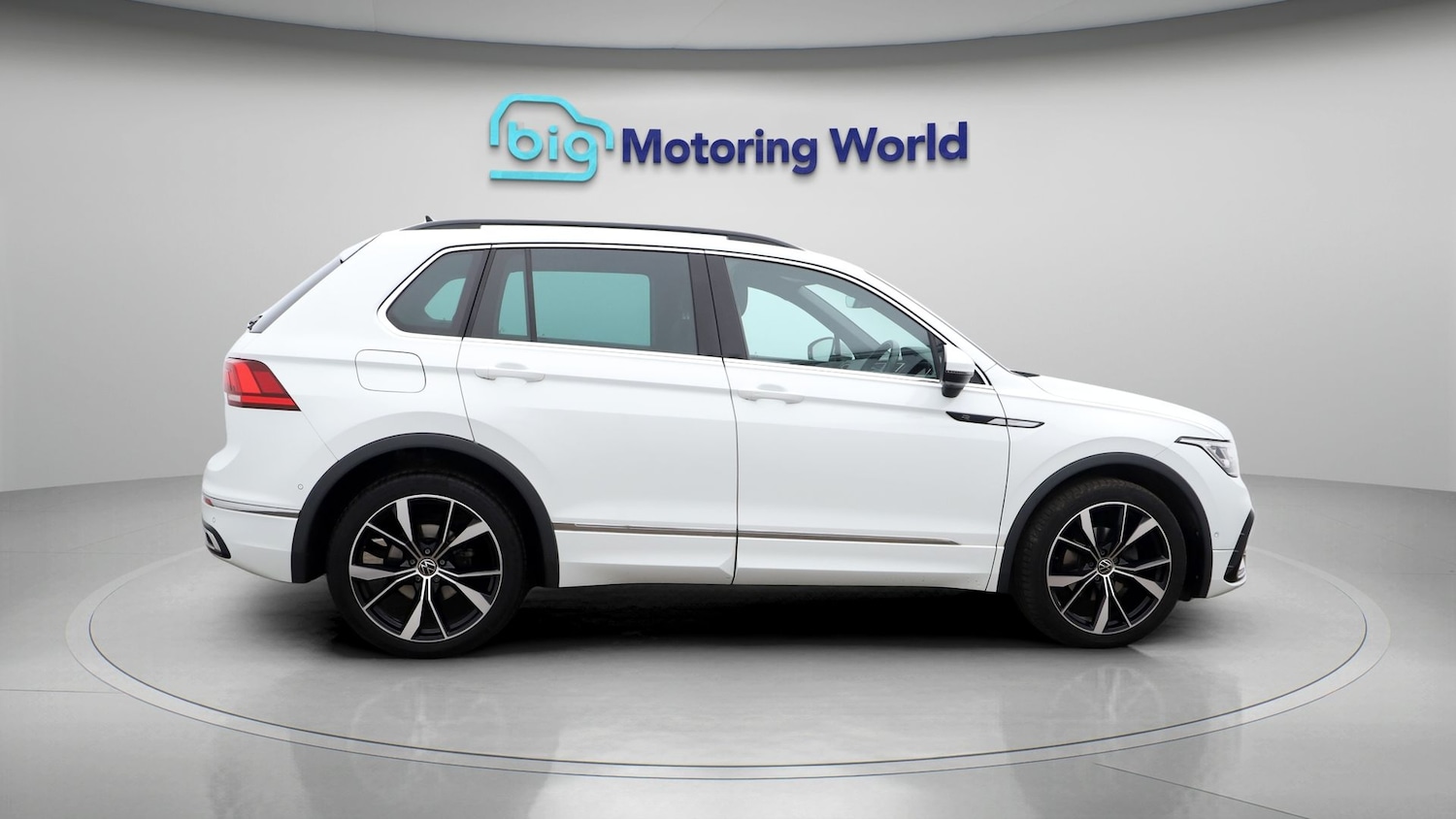 Used Volkswagen Tiguan 2023 for sale - 77813009: Photo 8
