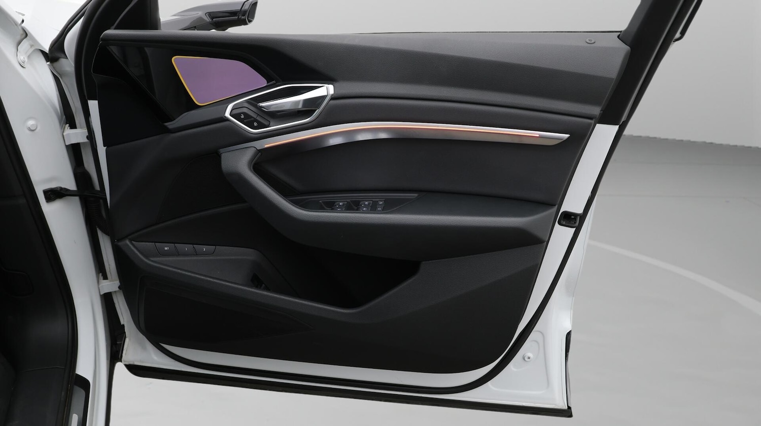 Used Audi e-tron 2020 for sale - 76644786: Photo 16