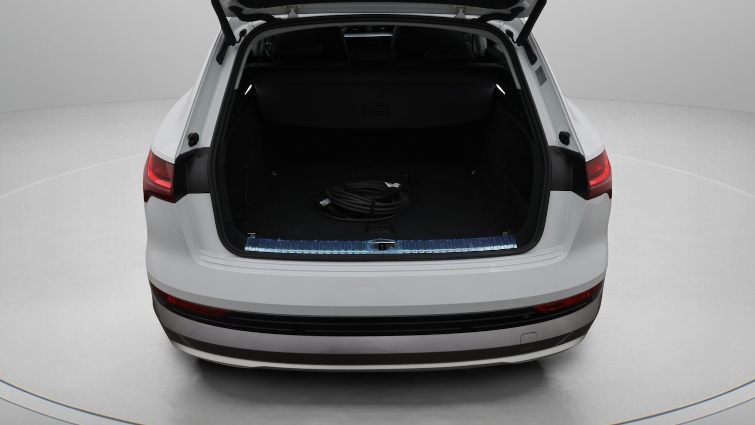 Used Audi e-tron 2020 for sale - 76644786: Photo 18