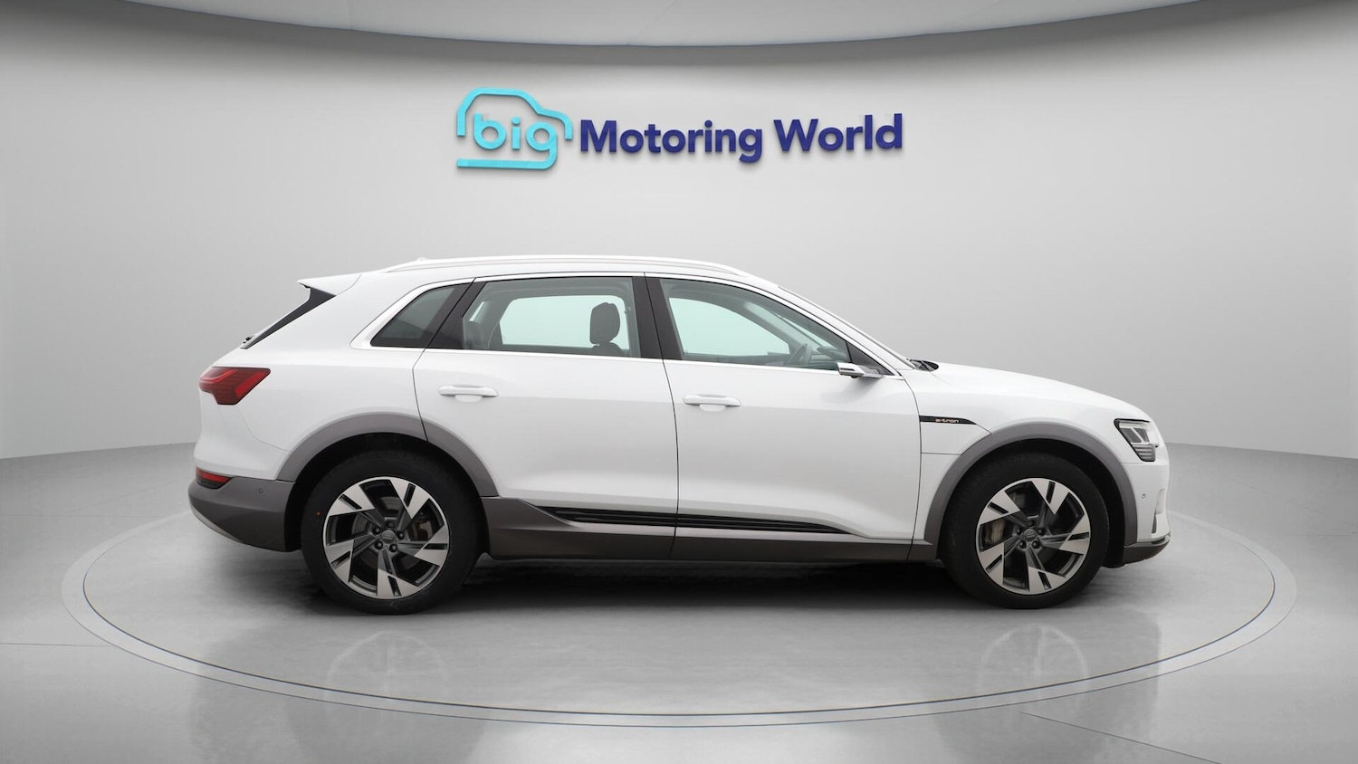 Used Audi e-tron 2020 for sale - 76644786: Photo 9